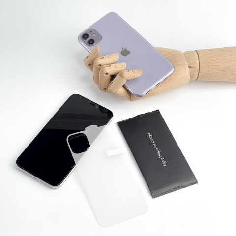 Защитная плёнка гидрогелевая на iPhone 11 для задней панели